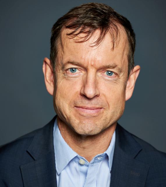 Dr. Daniel Gros