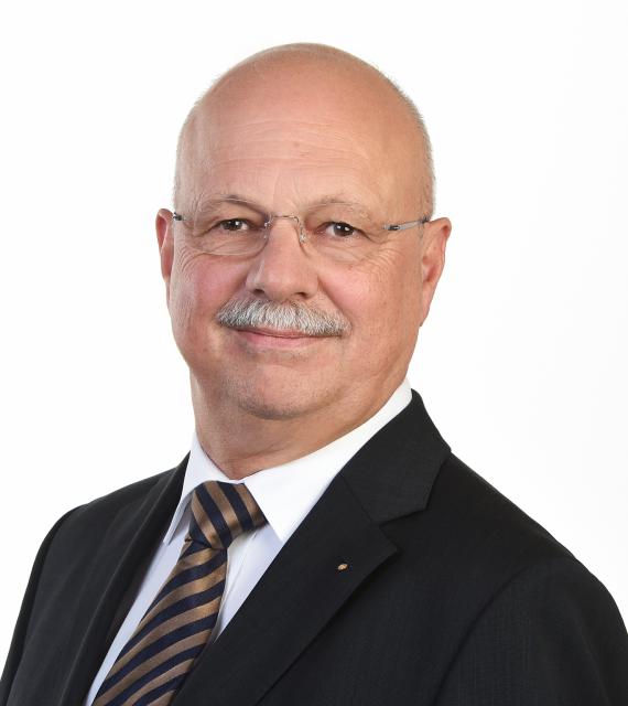 Dr. Konrad Hummler
