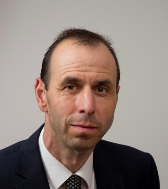 Prof. Dr. Tobias Straumann